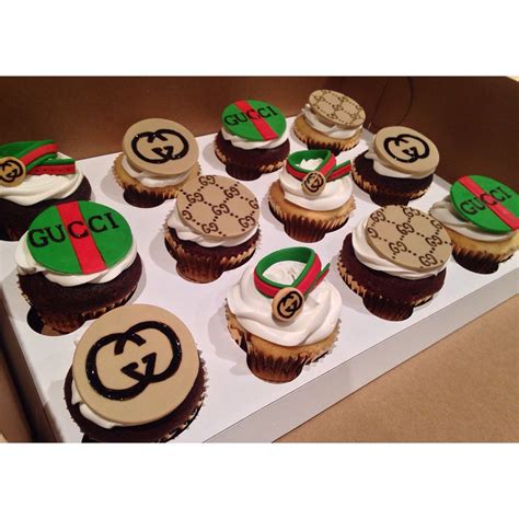 gucci cupcake|Gucci birthday cake for her.